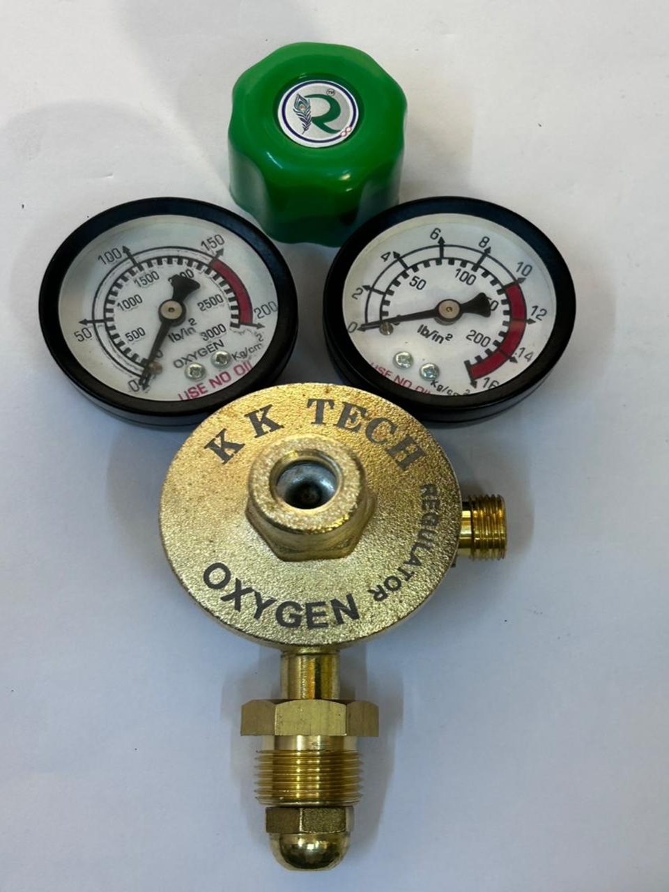 Single Stage Double Gauge Regulators - Oxygen