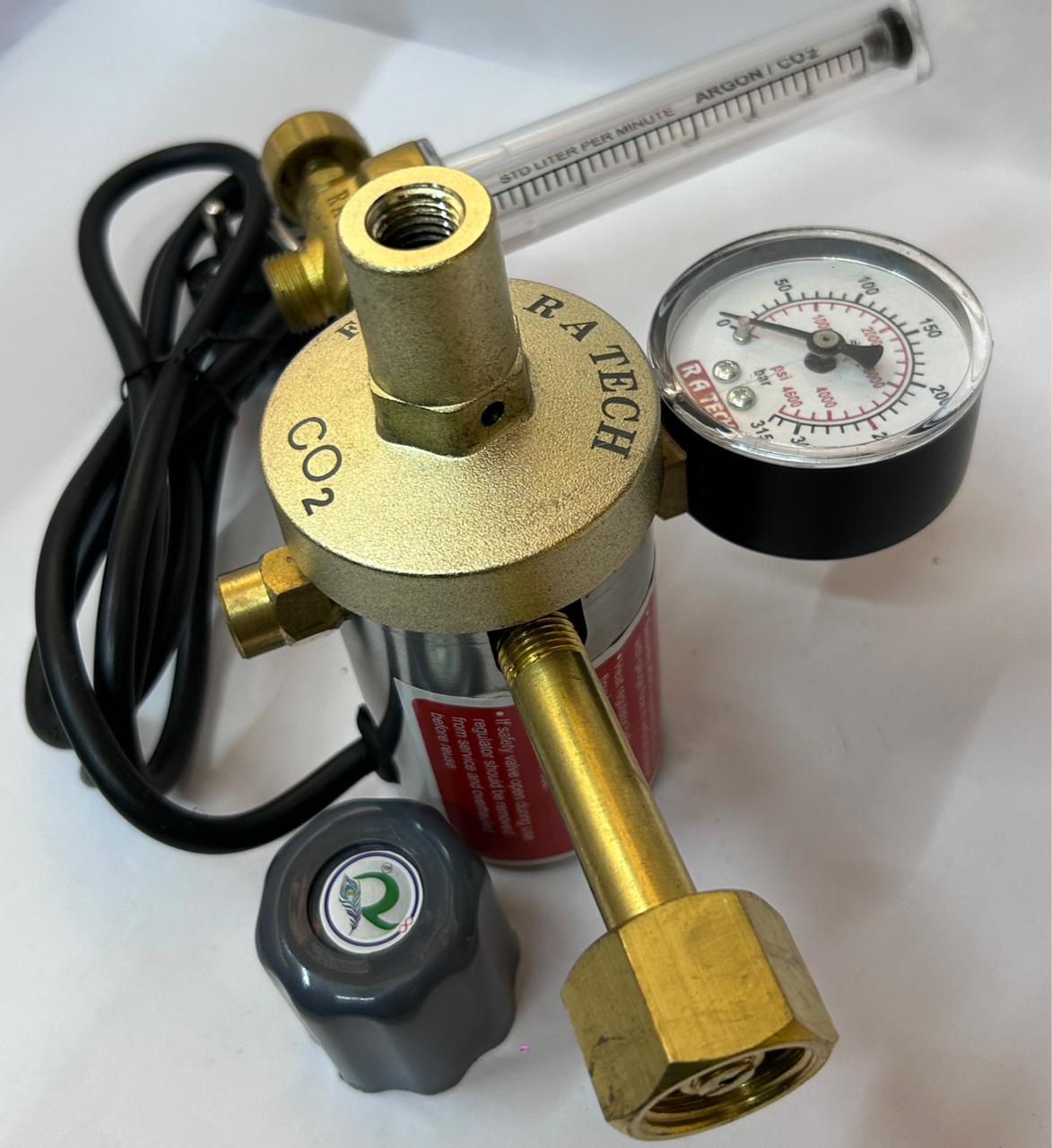 Combo Regulator with Heater & Flowmeter - FRH1