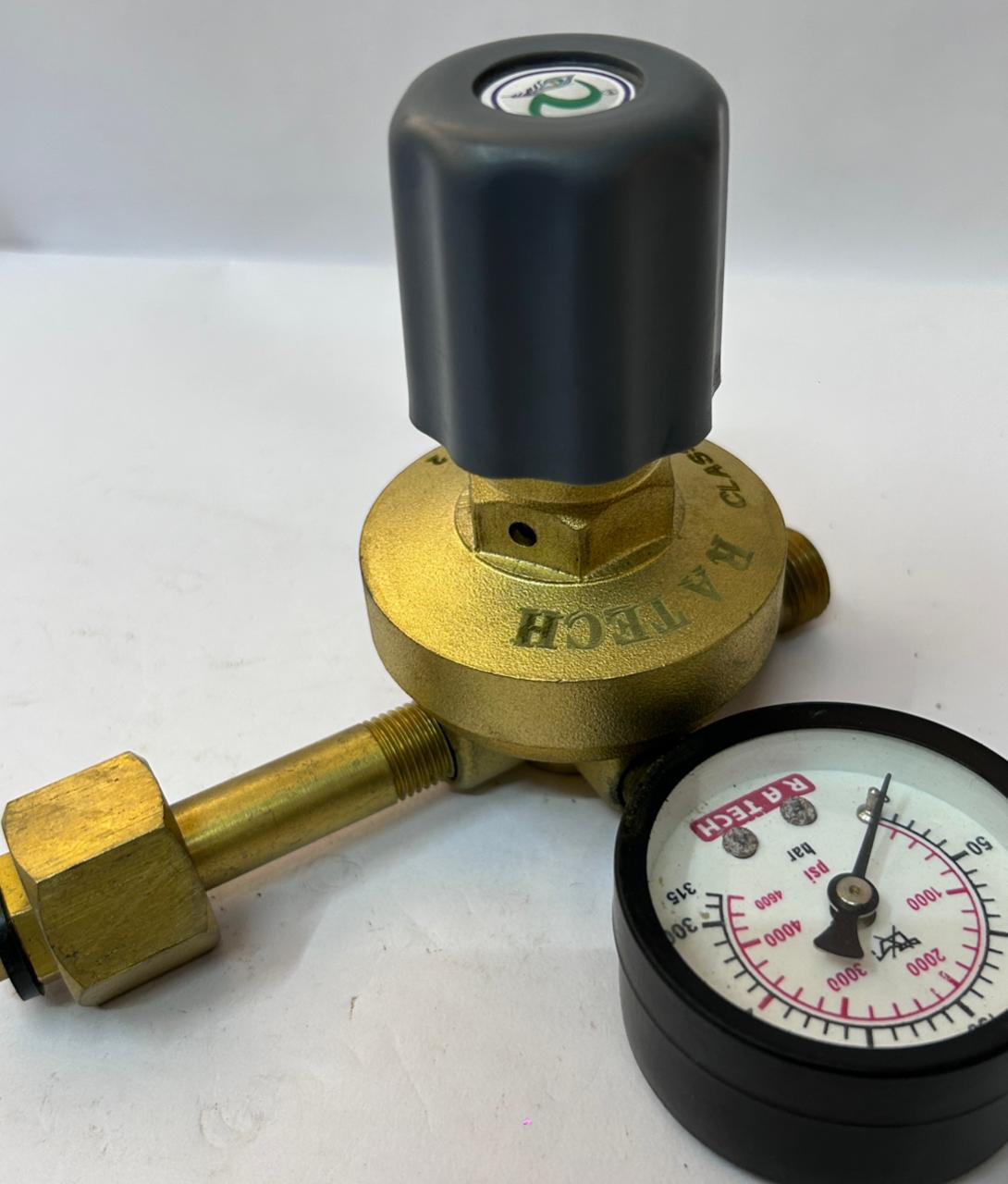 Single Stage Single Gauge Regulators - CO2