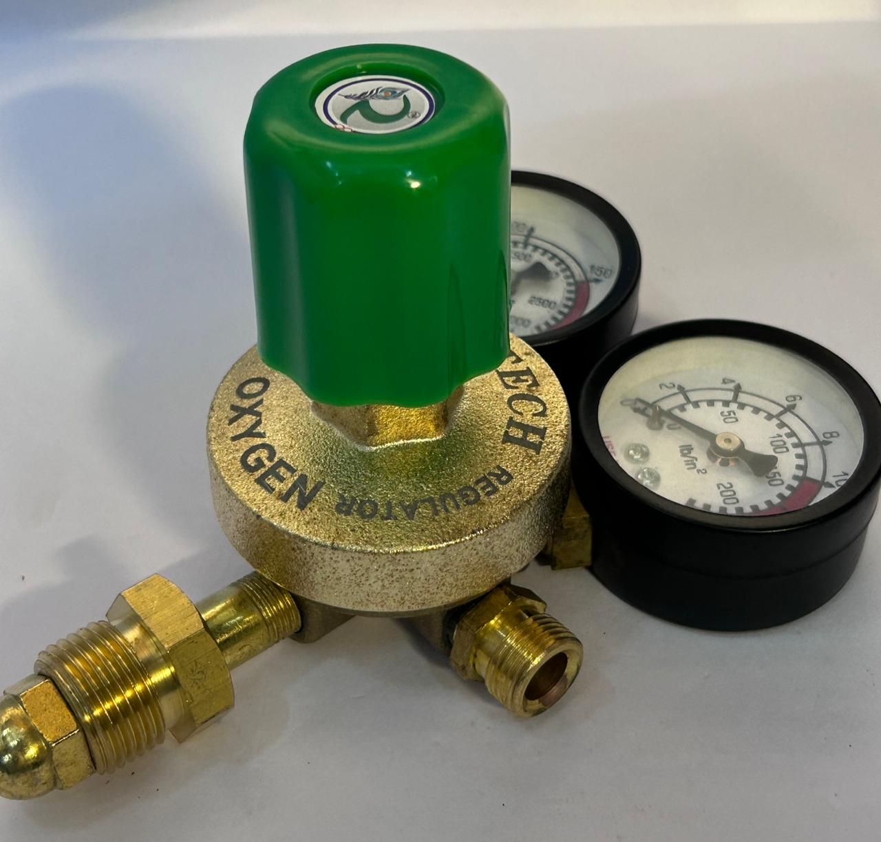 Single Stage Double Gauge Regulators - Oxygen