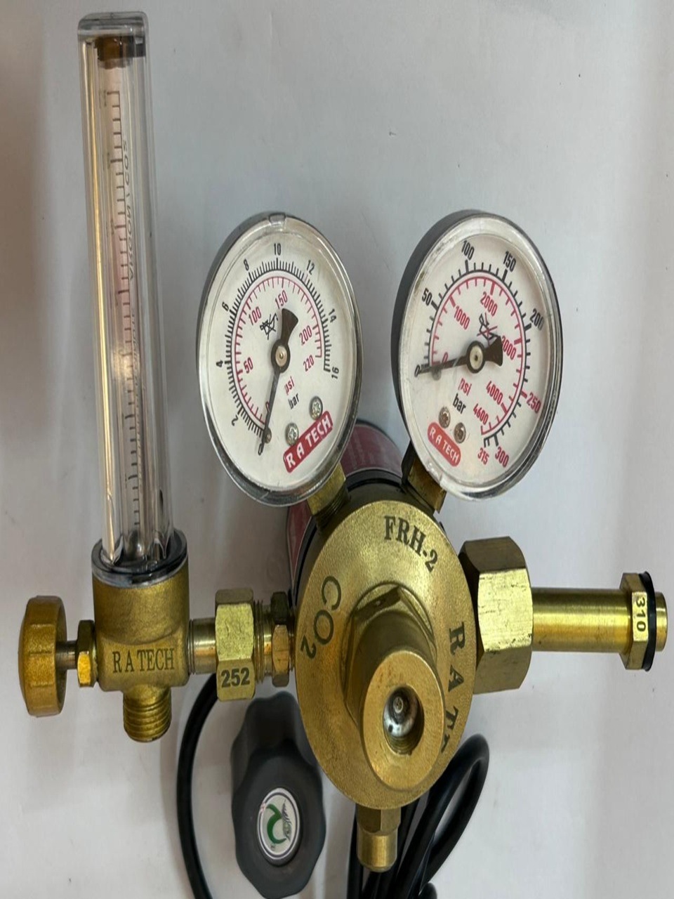 Combo Regulator with Heater & Flowmeter - FRH2